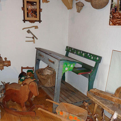 Intrecci di Legno, Disegno, Acquarello, Modellaggio Intrecci di Legno, Disegno, Acquarello, Modellaggio